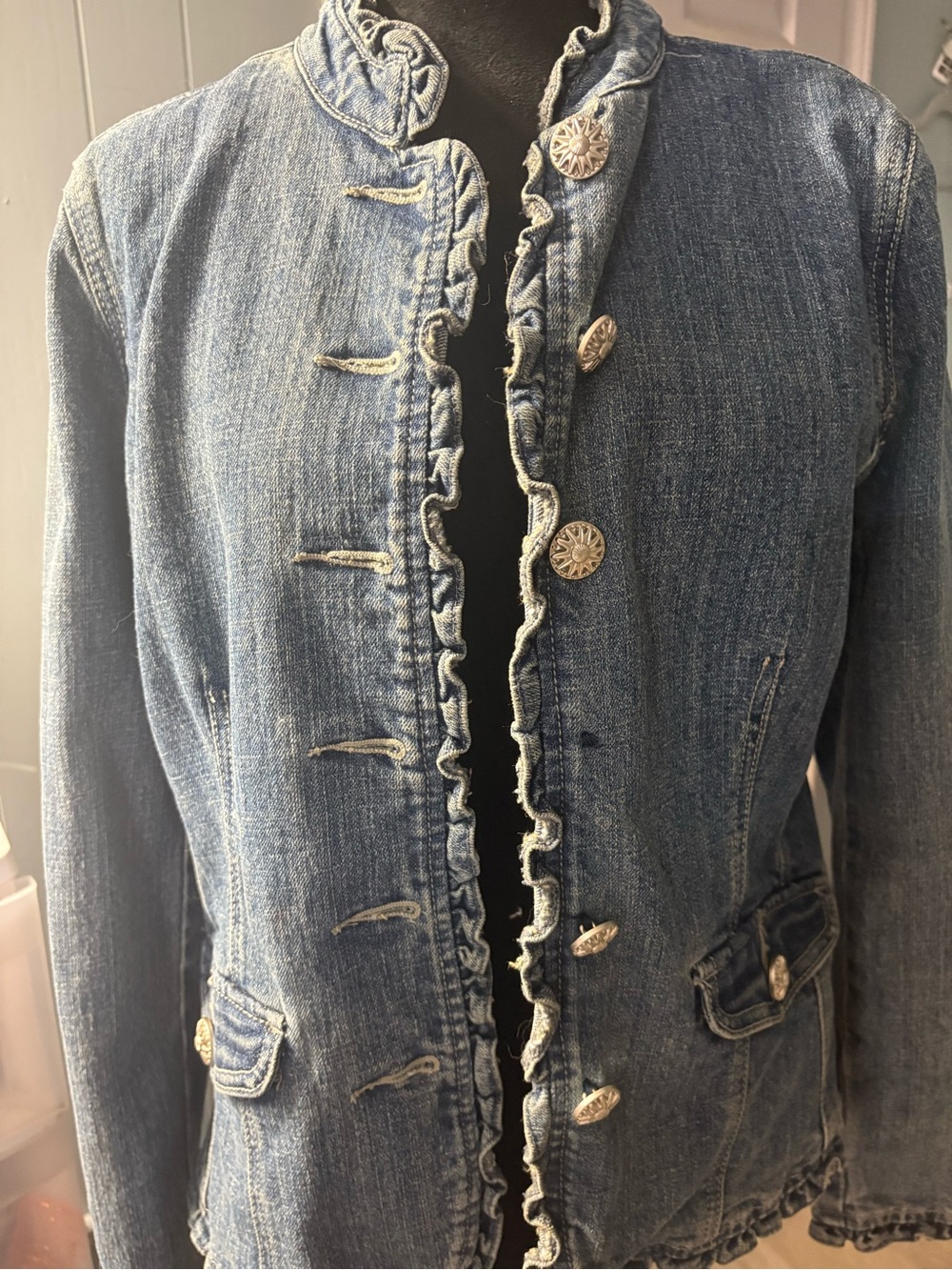 Womens Blue Ruffle-Trim Denim Jacket